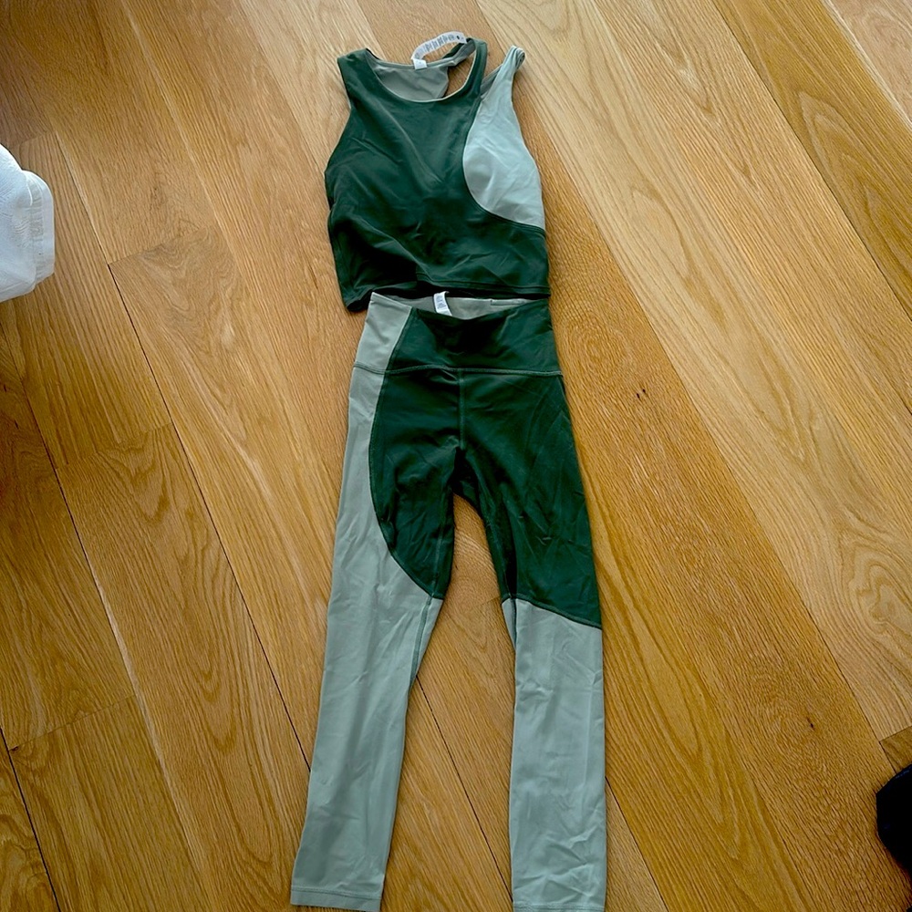 Lululemon Set